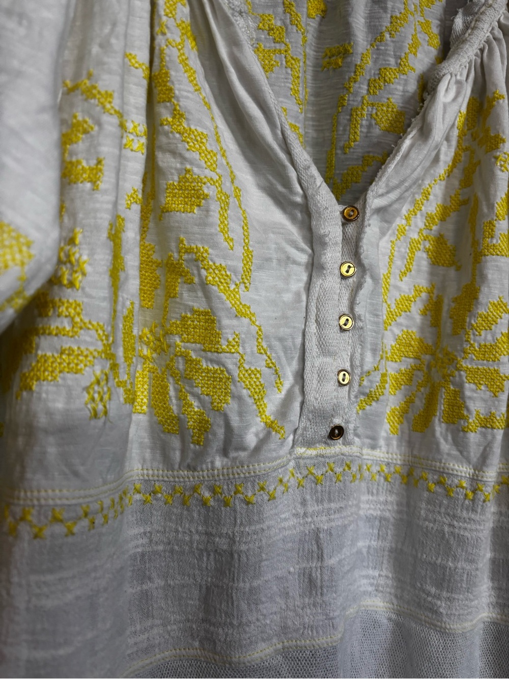 Free People XL White Yellow Embroidered Peasant Blouse 100% Cotton Boho - Picture 2 of 6